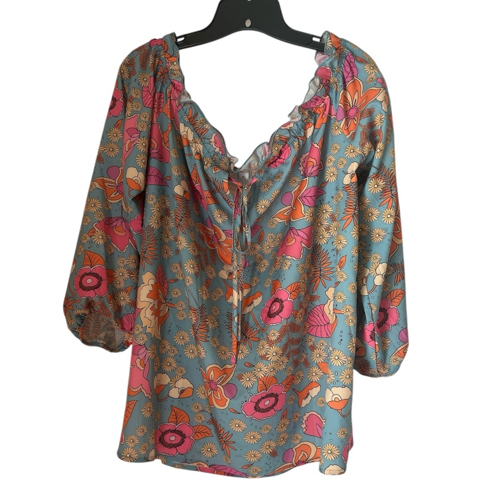 Plus size Ladies top. Size XL